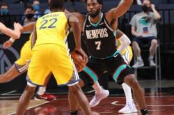 包含Ning回归赛场，挺进下一轮首场状态亮眼，快船观众沸腾！的词条